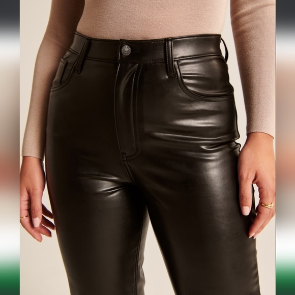 ABERCROMBIE & FITCH Vegan Leather Pants,  90s Straight High-Rise, Size 16 - Picture 5 of 11